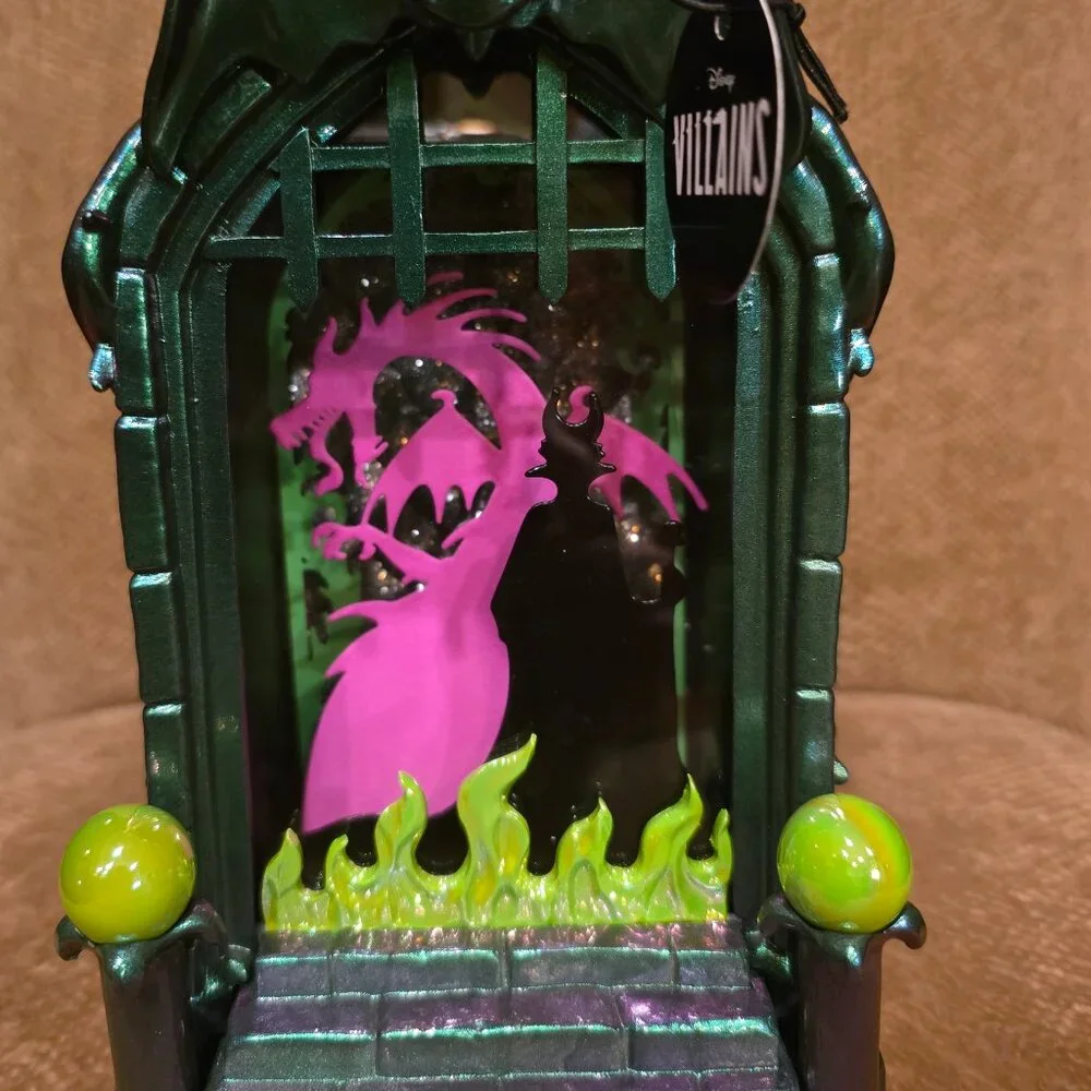 Disney Villains MALEFICENT Dragon Dragon Castle Light-Up Heav Candle Holder NIB